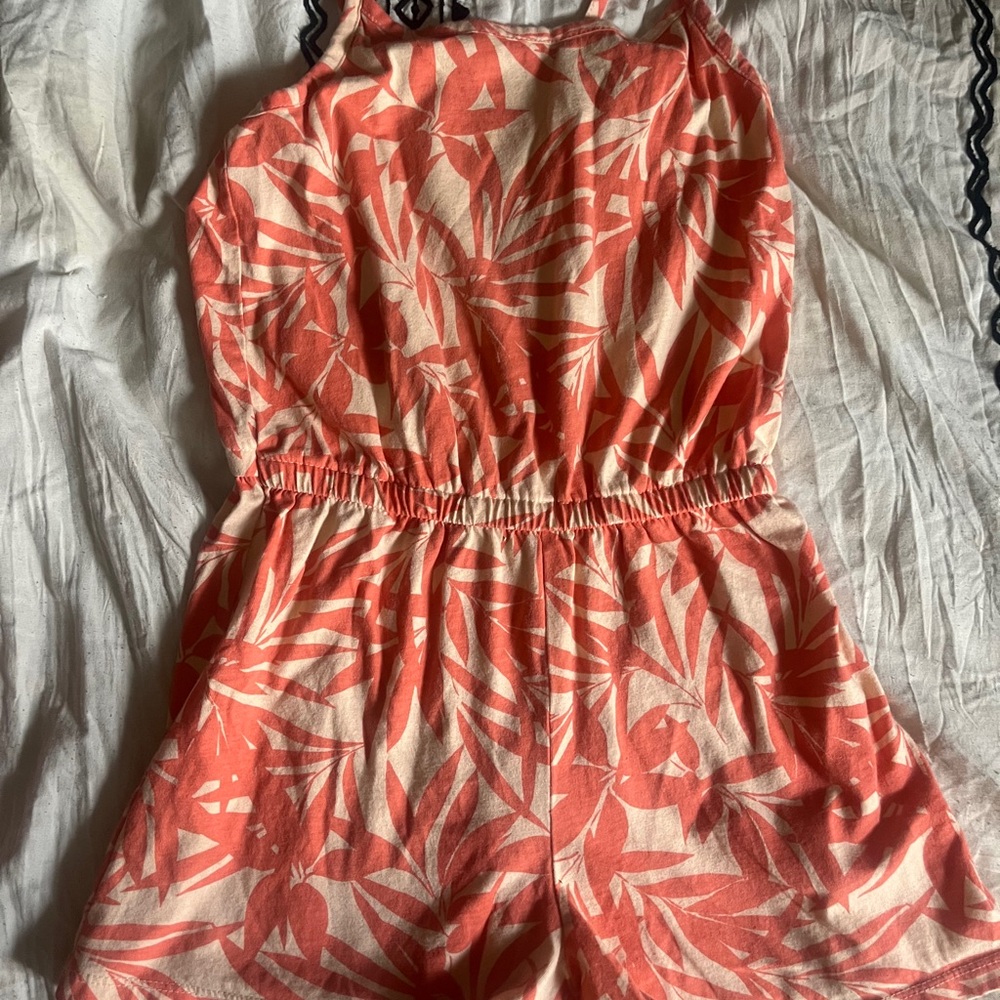 Old Navy size 8 Tropical Coral Kids Romper